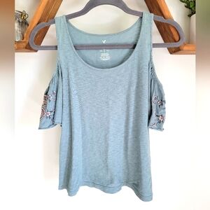 Soft and sexy AE cold shoulder top